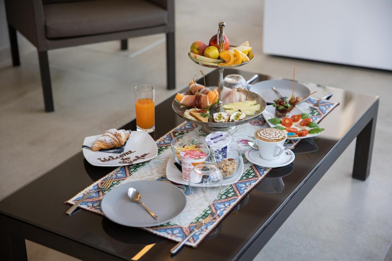 Giafra Luxury Rooms Agrigento Bagian luar foto